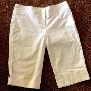 Bebe white Capri pants